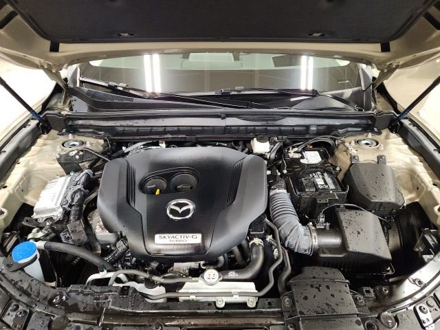 Certified 2025 MAZDA CX-50 AWD 2.5 Turbo w/ Weather Package image 9