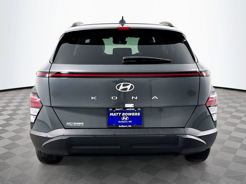 Used 2025 Hyundai Kona SEL image 6
