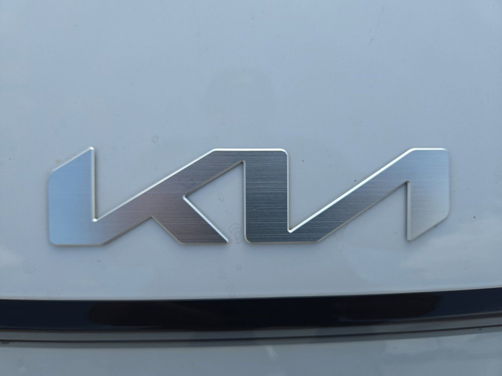 Used 2025 Kia EV6 Light RWD image 11