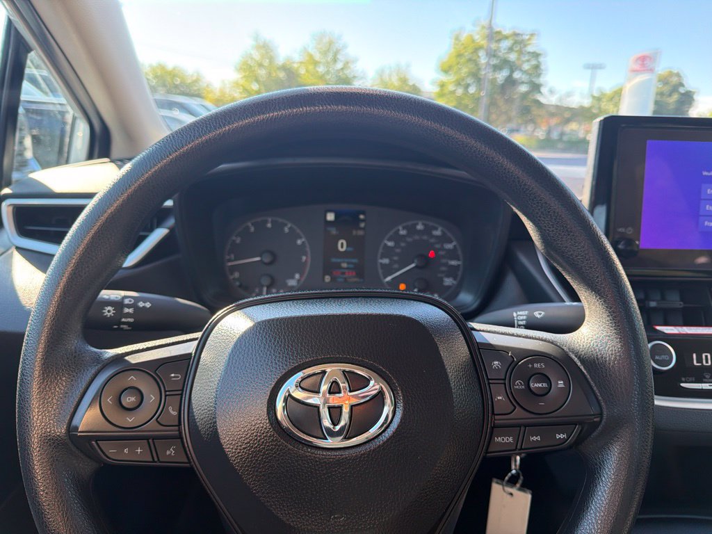 Certified 2025 Toyota Corolla LE FWD image 20