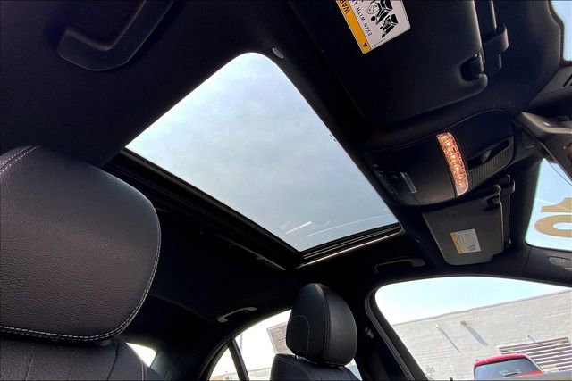 Used 2019 Mercedes-Benz E 300 4MATIC image 11