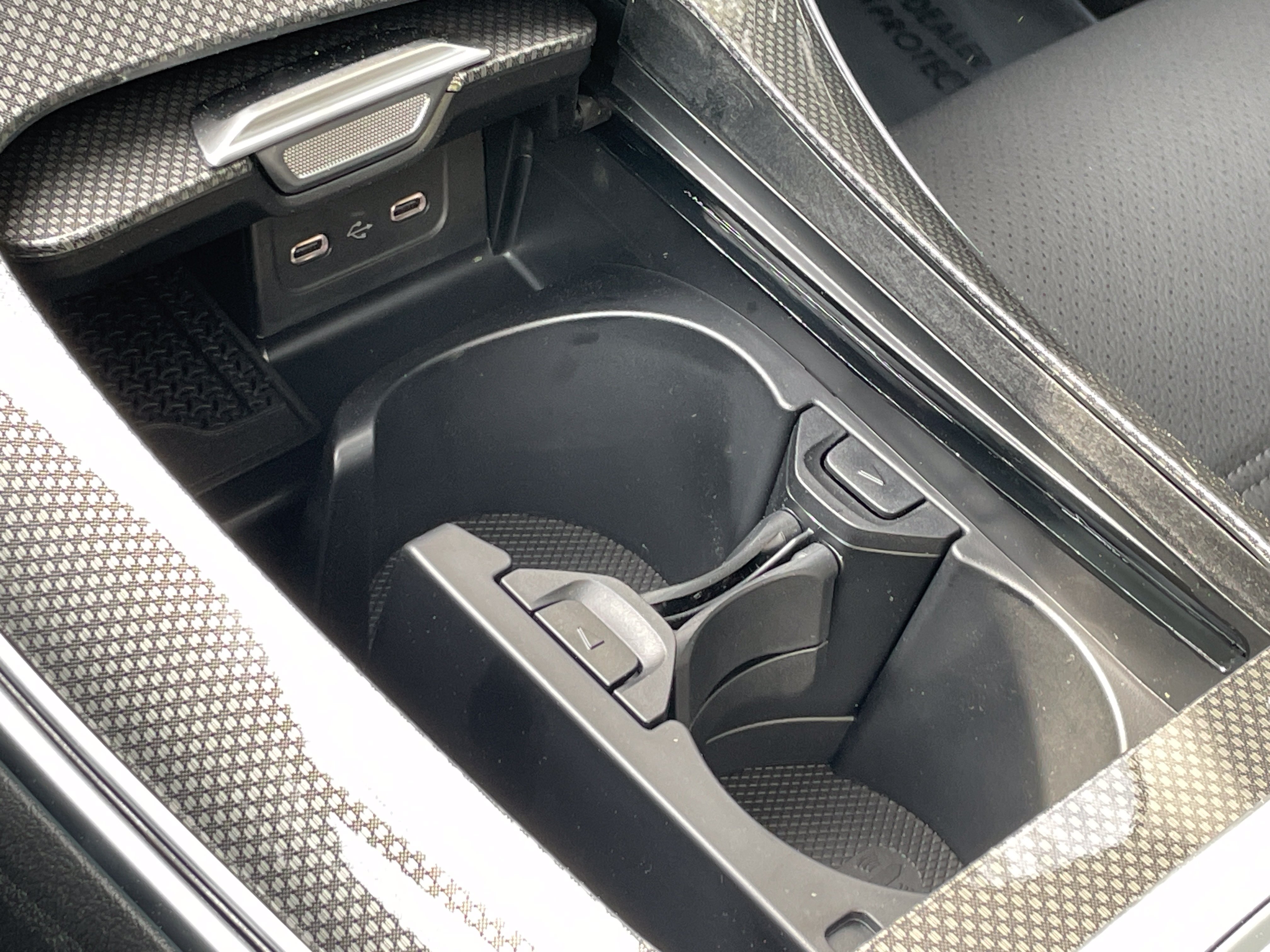 New 2026 Mercedes-Benz C 300 Sedan image 32