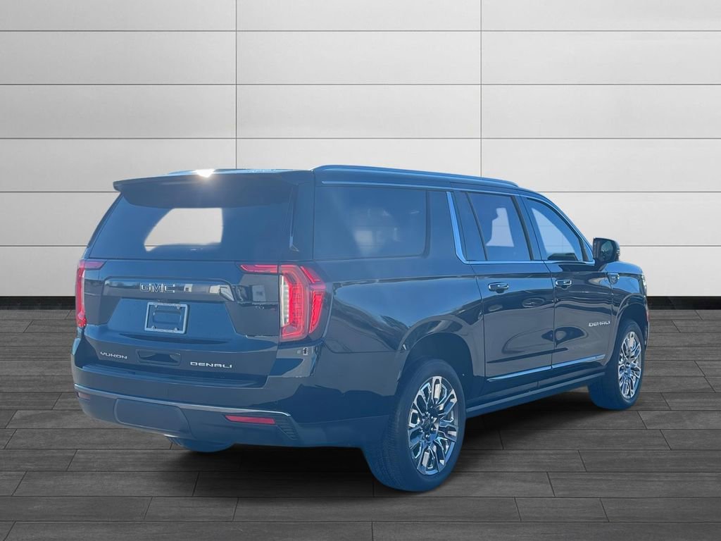 Used 2024 GMC Yukon XL Denali Ultimate image 5