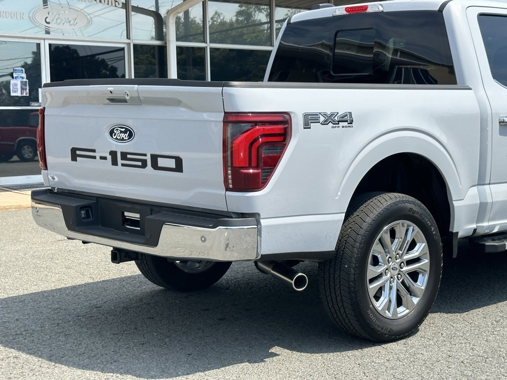 Used 2025 Ford F150 Lariat w/ Equipment Group 501A Mid image 39