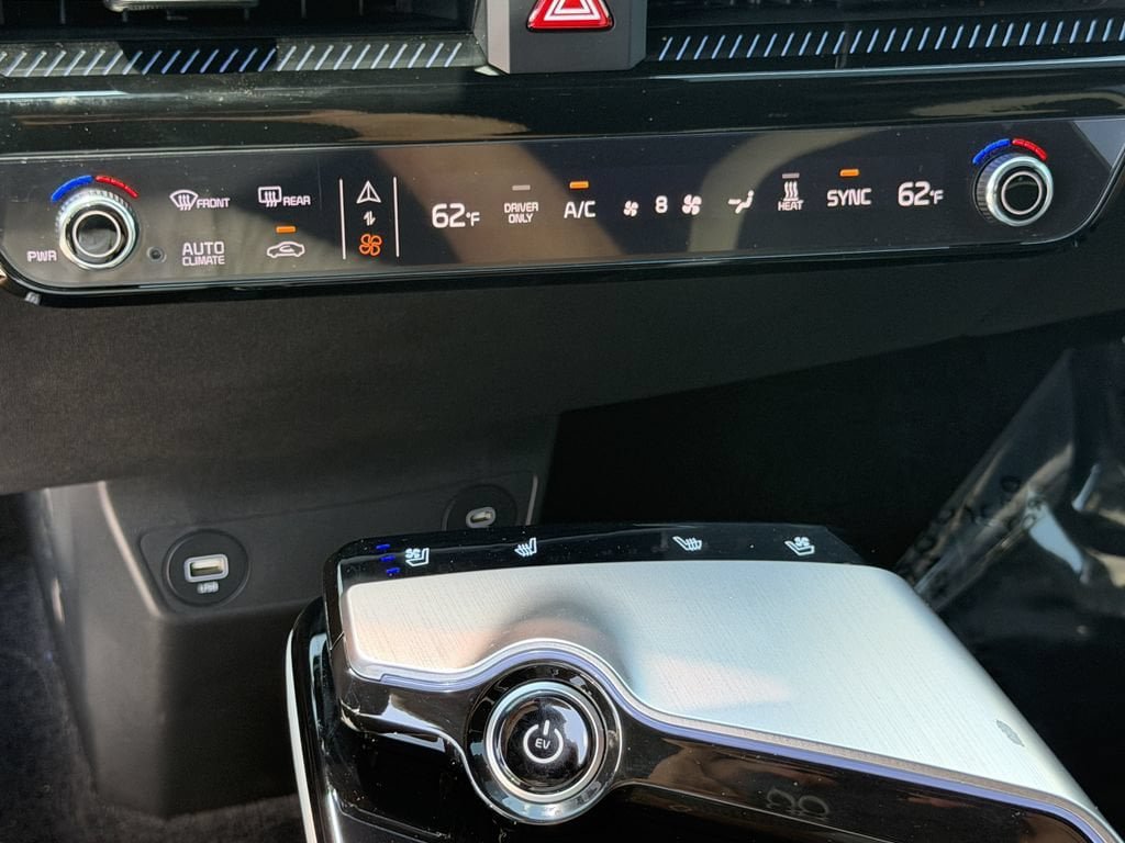 Certified 2024 Kia EV6 GT-Line RWD image 26