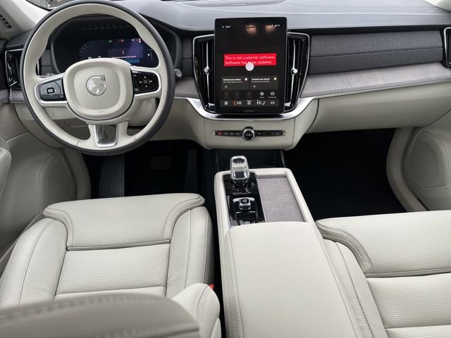 New 2026 Volvo XC90 T8 Ultra w/ Protection Package Premier image 12