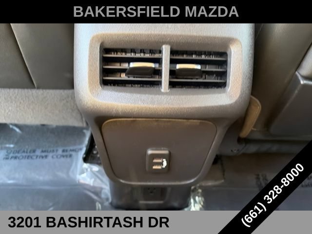 Used 2024 GMC Terrain SLT FWD image 25