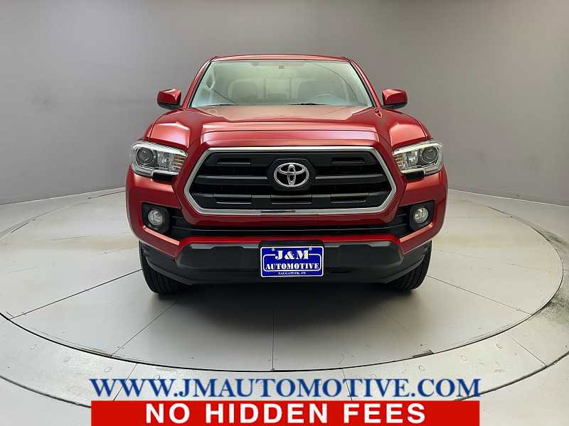 Used 2017 Toyota Tacoma SR5 image 8