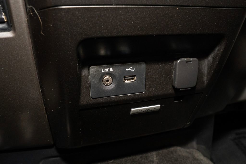 Used 2015 Ford F150 XLT w/ XTR Package image 15