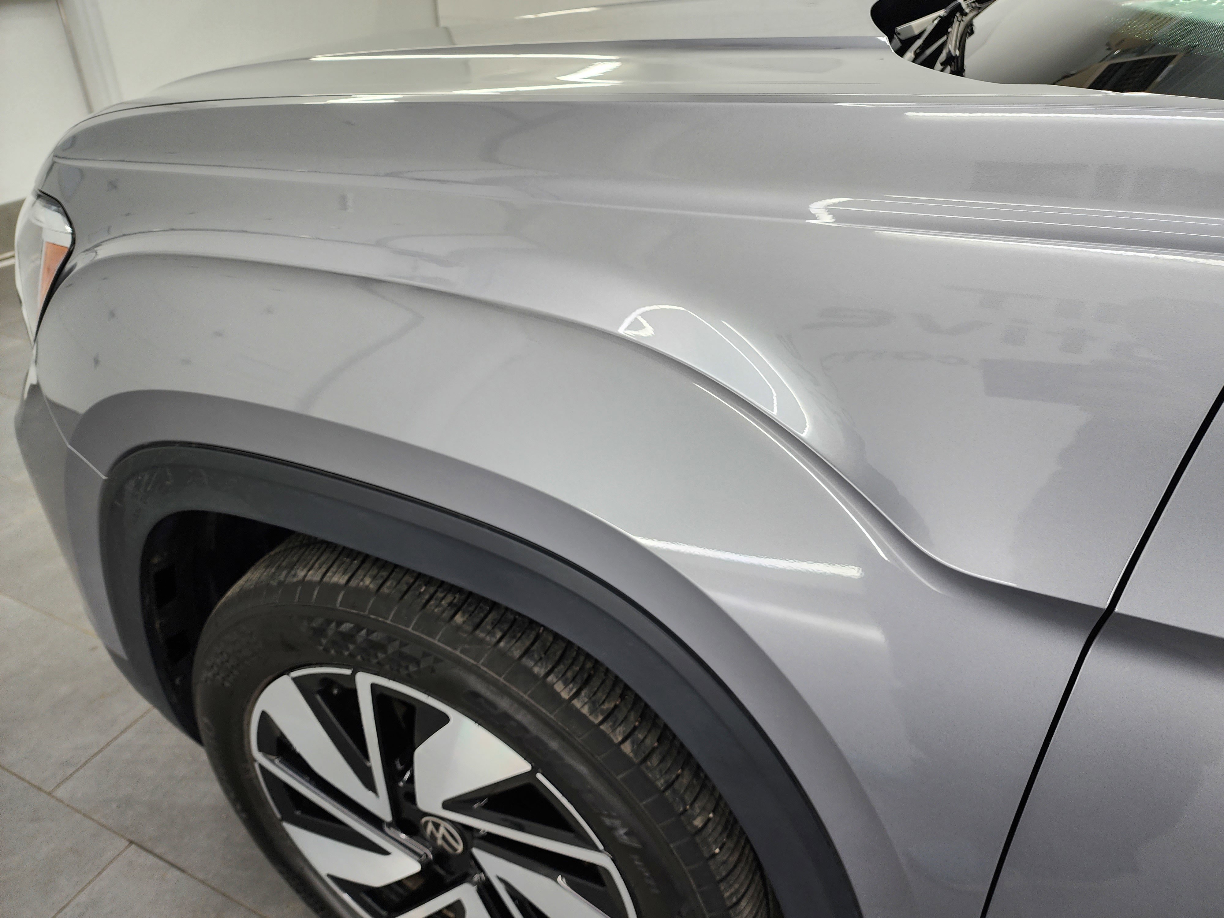 Used 2025 Volkswagen Atlas SE image 36