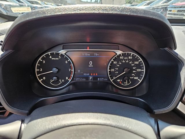 Used 2024 Nissan Altima 2.5 SV FWD image 28