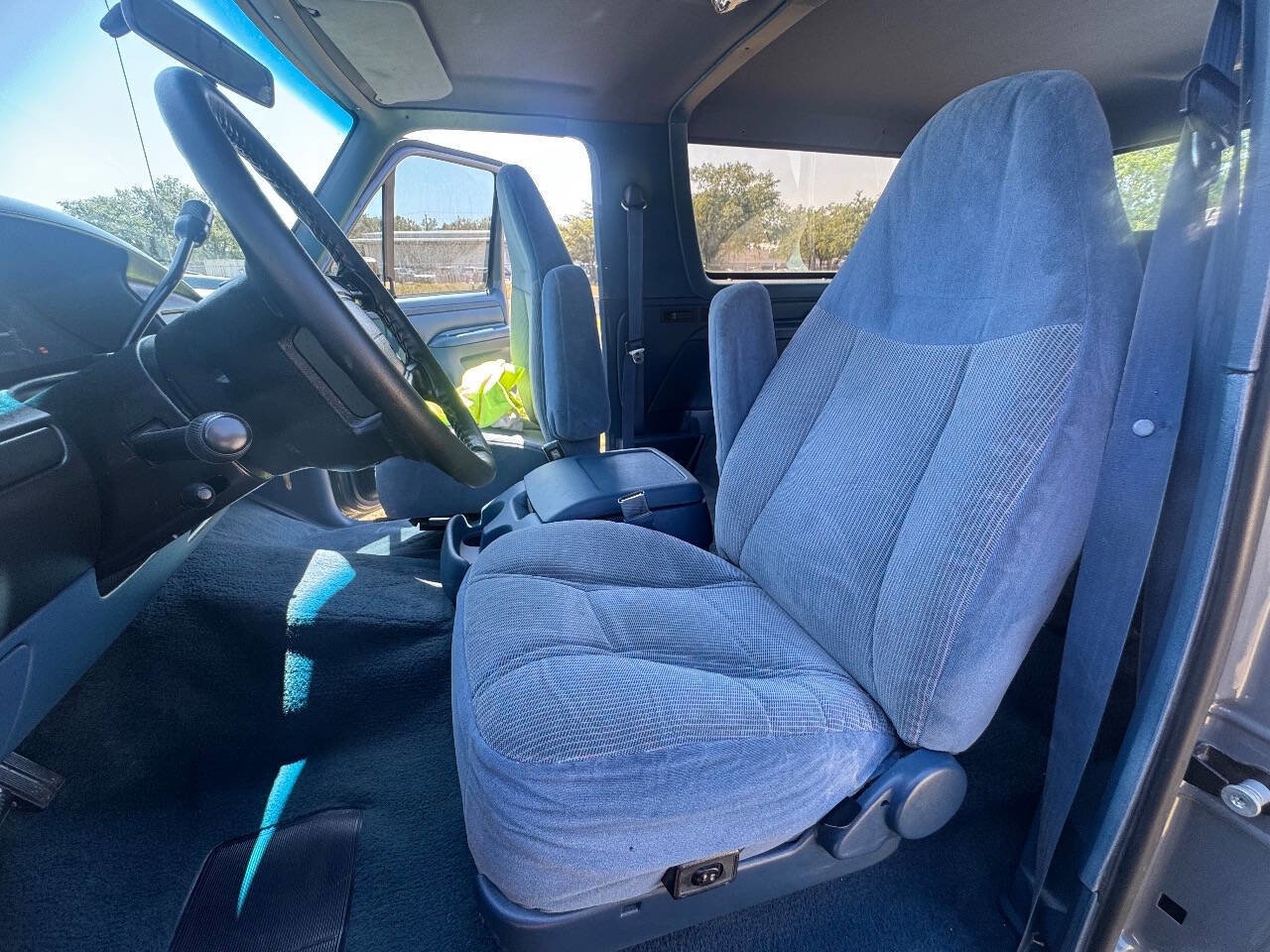 Used 1995 Ford Bronco XLT image 97