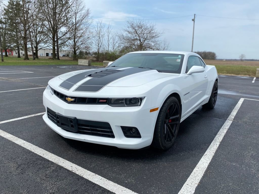 Used 2014 Chevrolet Camaro SS w/ RS Package image 3