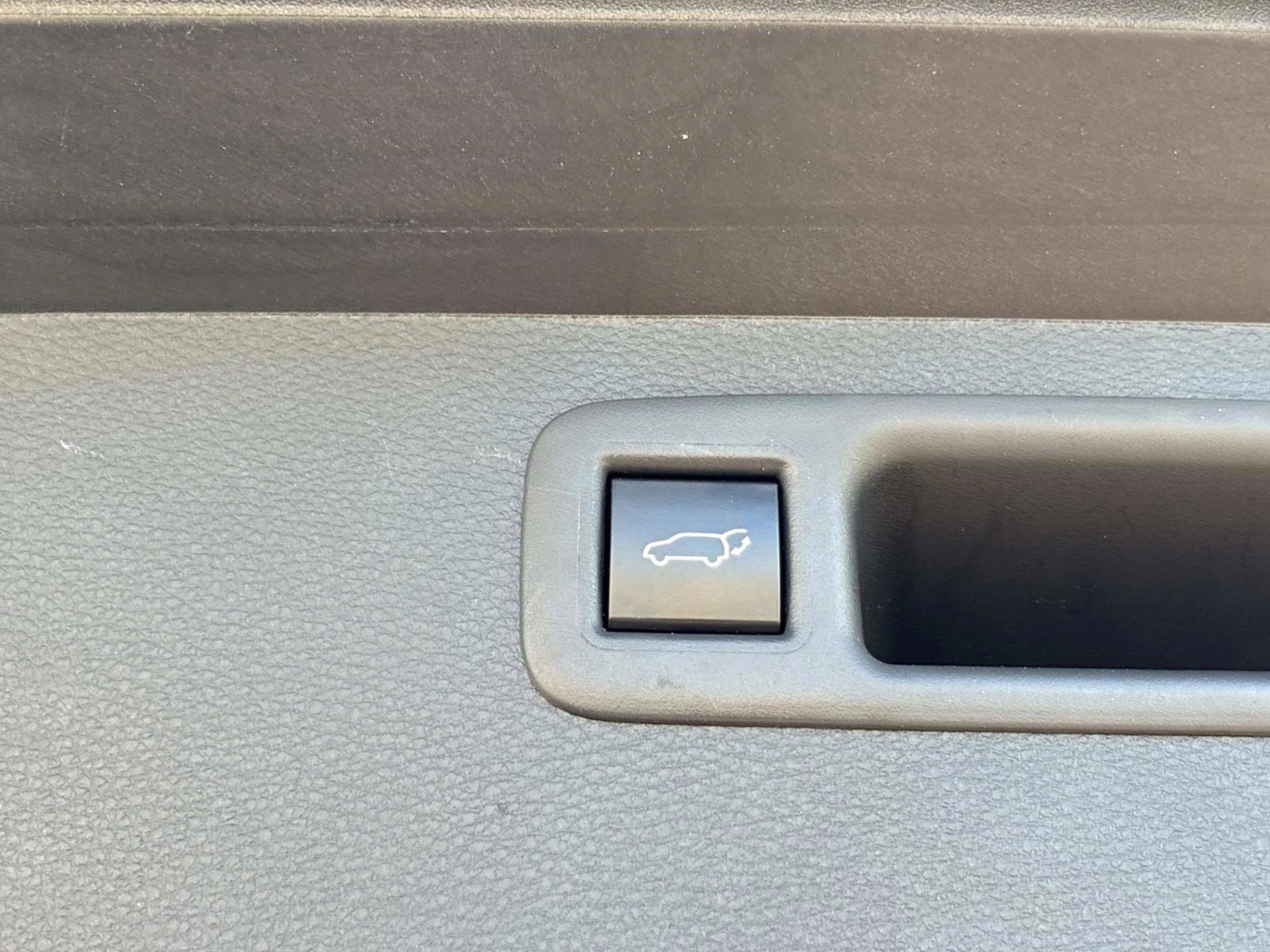 Used 2023 Toyota Highlander XLE image 15