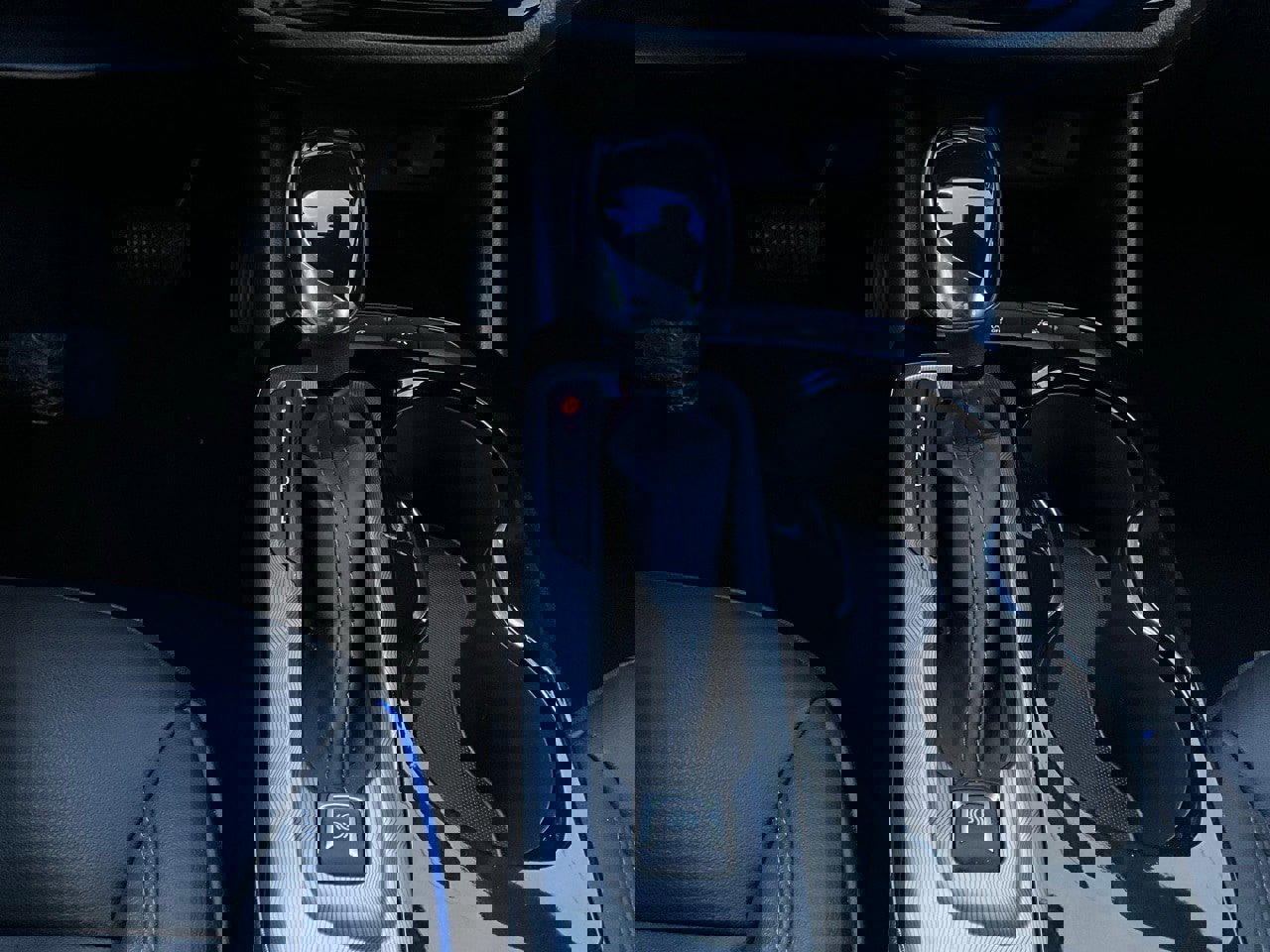 Used 2025 Buick Envista Sport Touring image 22