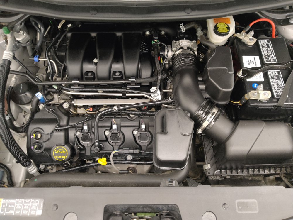 Used 2018 Ford Explorer XLT FWD image 30