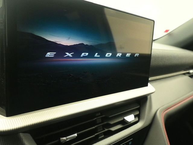 New 2026 Ford Explorer ST-Line w/ ST-Line Street Pack image 17