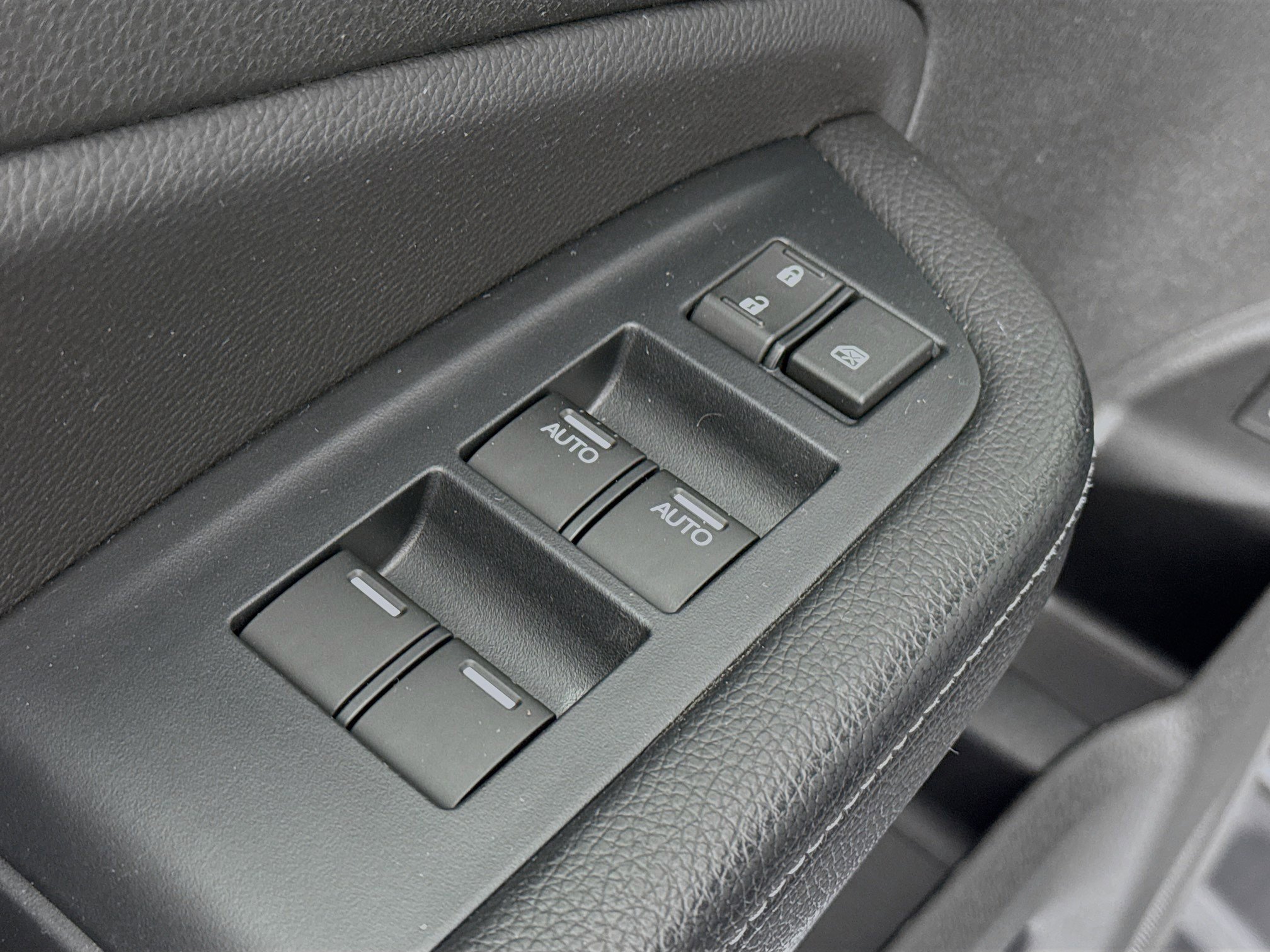 Certified 2023 Honda Passport EX-L image 17