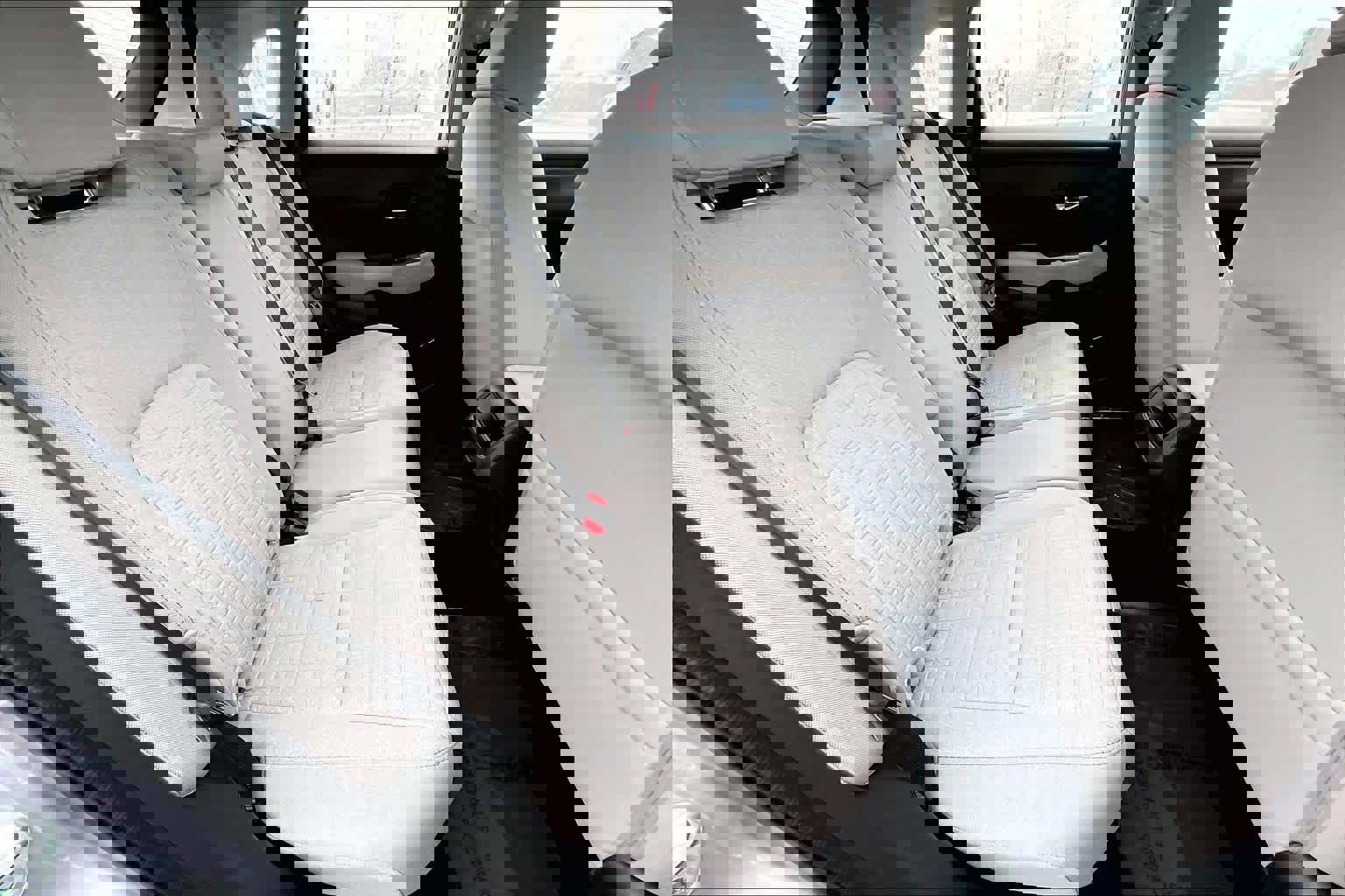 Used 2025 Honda HR-V LX image 19