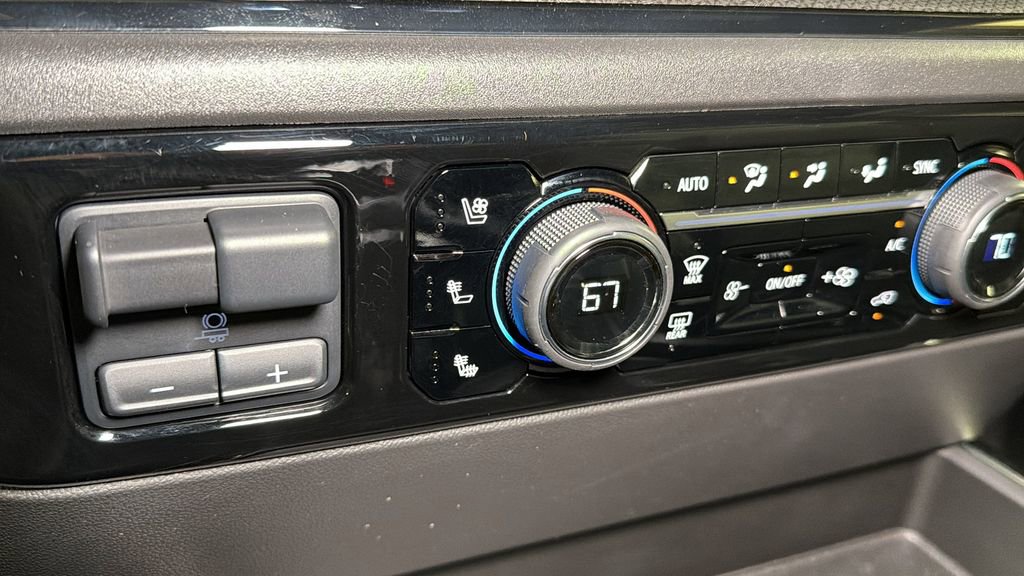 Used 2023 Chevrolet Silverado 1500 ZR2 w/ Technology Package image 29