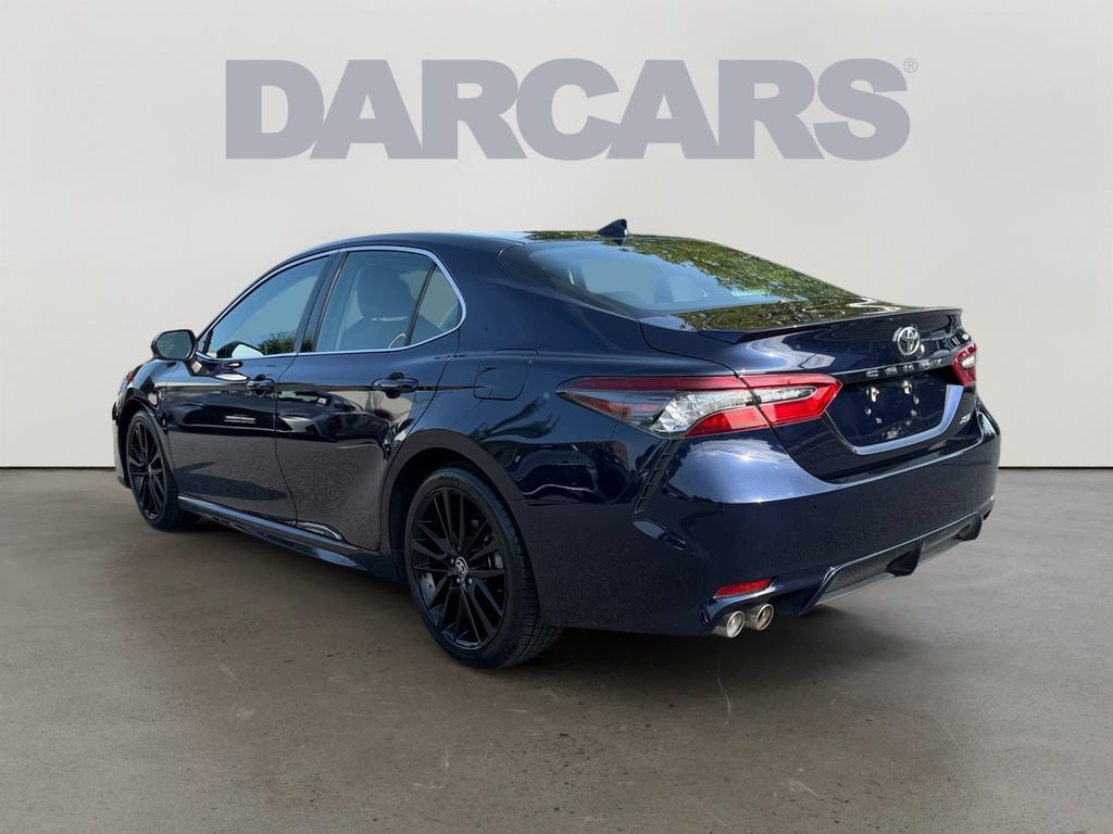 Used 2022 Toyota Camry XSE FWD image 4