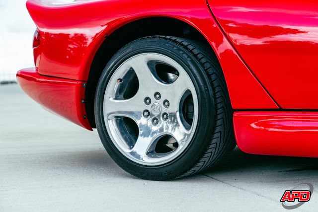 Used 2002 Dodge Viper GTS RWD image 57