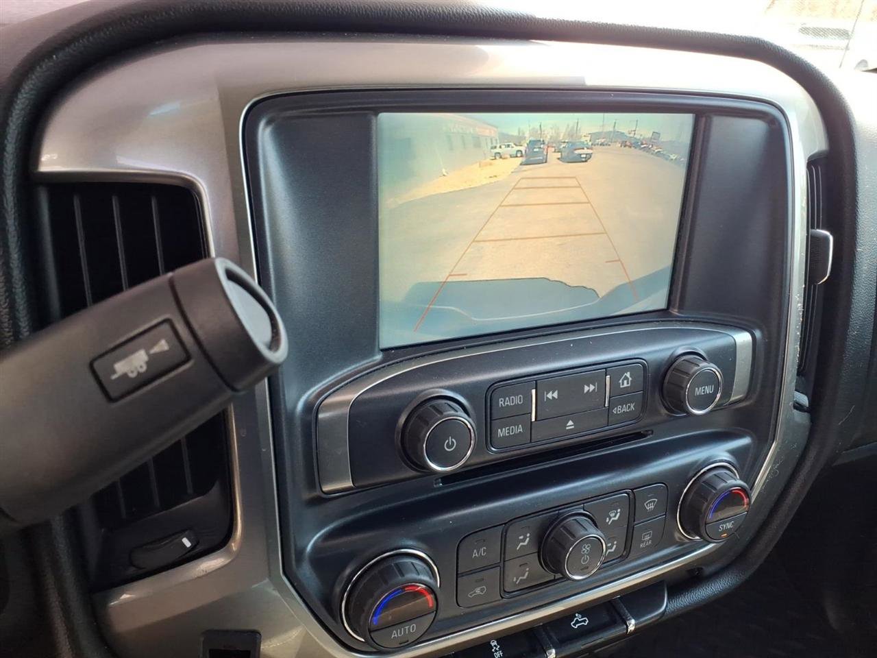 Used 2018 Chevrolet Silverado 1500 LT w/ All Star Edition RWD image 13