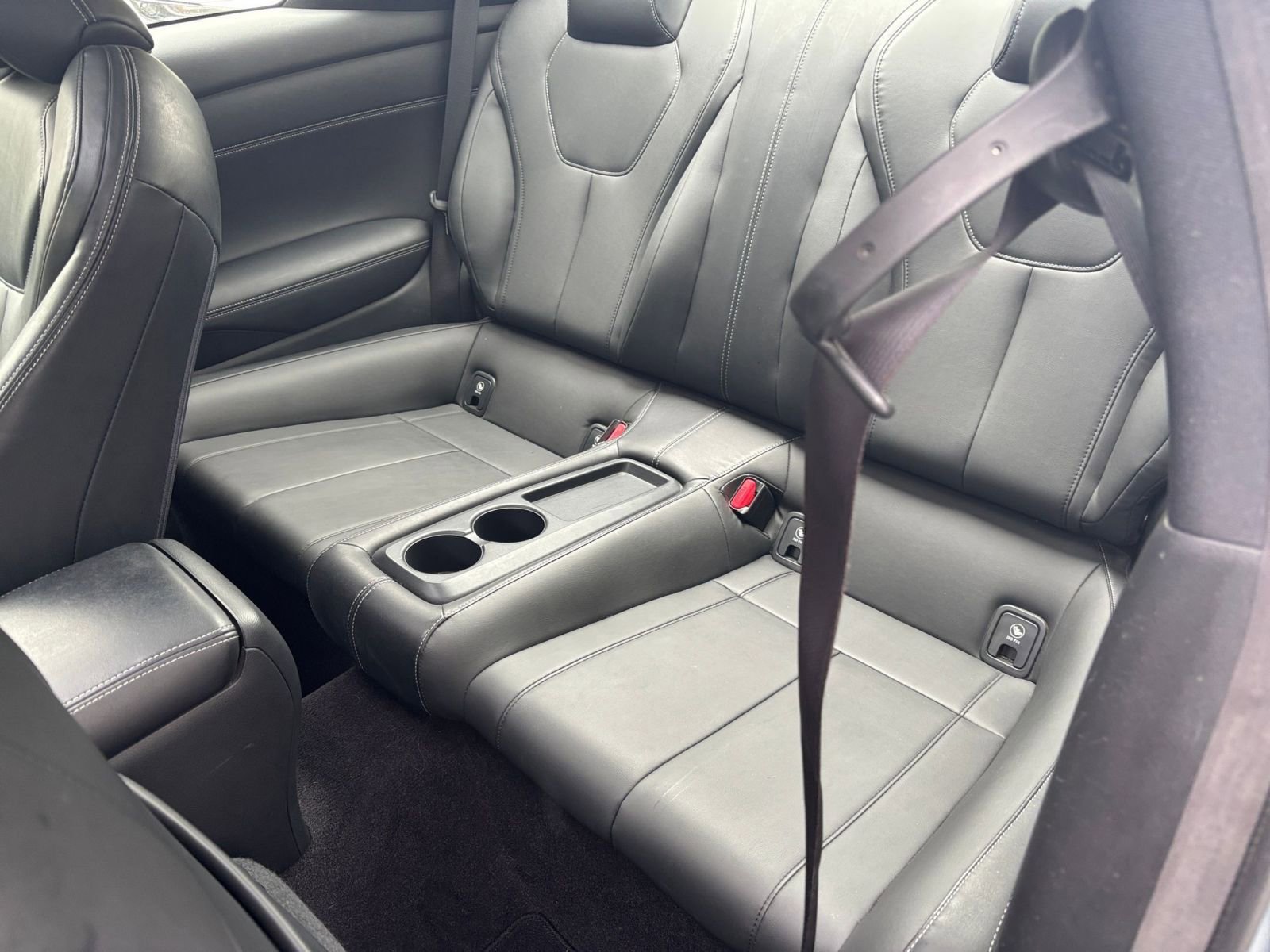 Used 2018 INFINITI Q60 3.0t Luxe AWD/4WD image 27