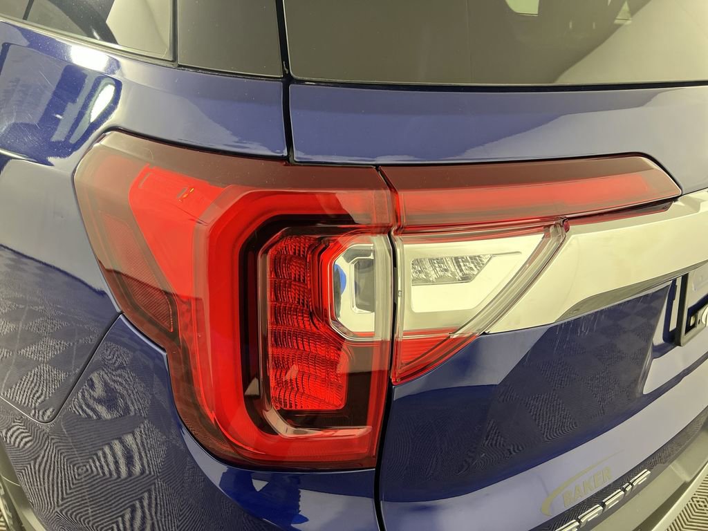 Certified 2023 GMC Acadia SLE w/ Driver Convenience Package image 35