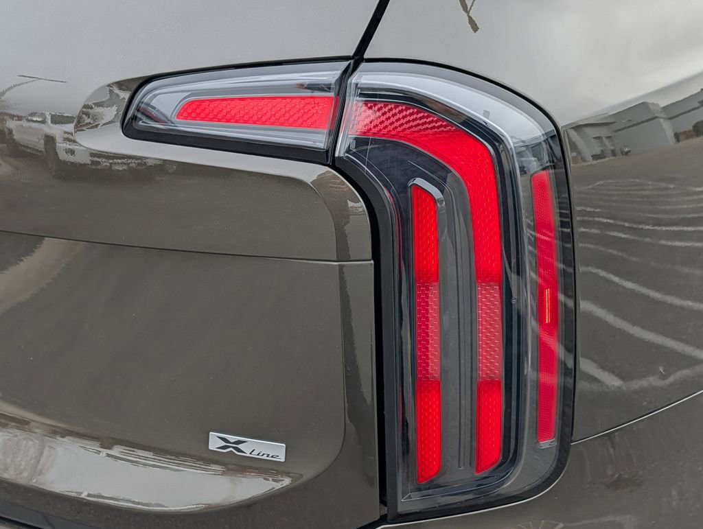 Used 2024 Kia Telluride SX X-Line image 17