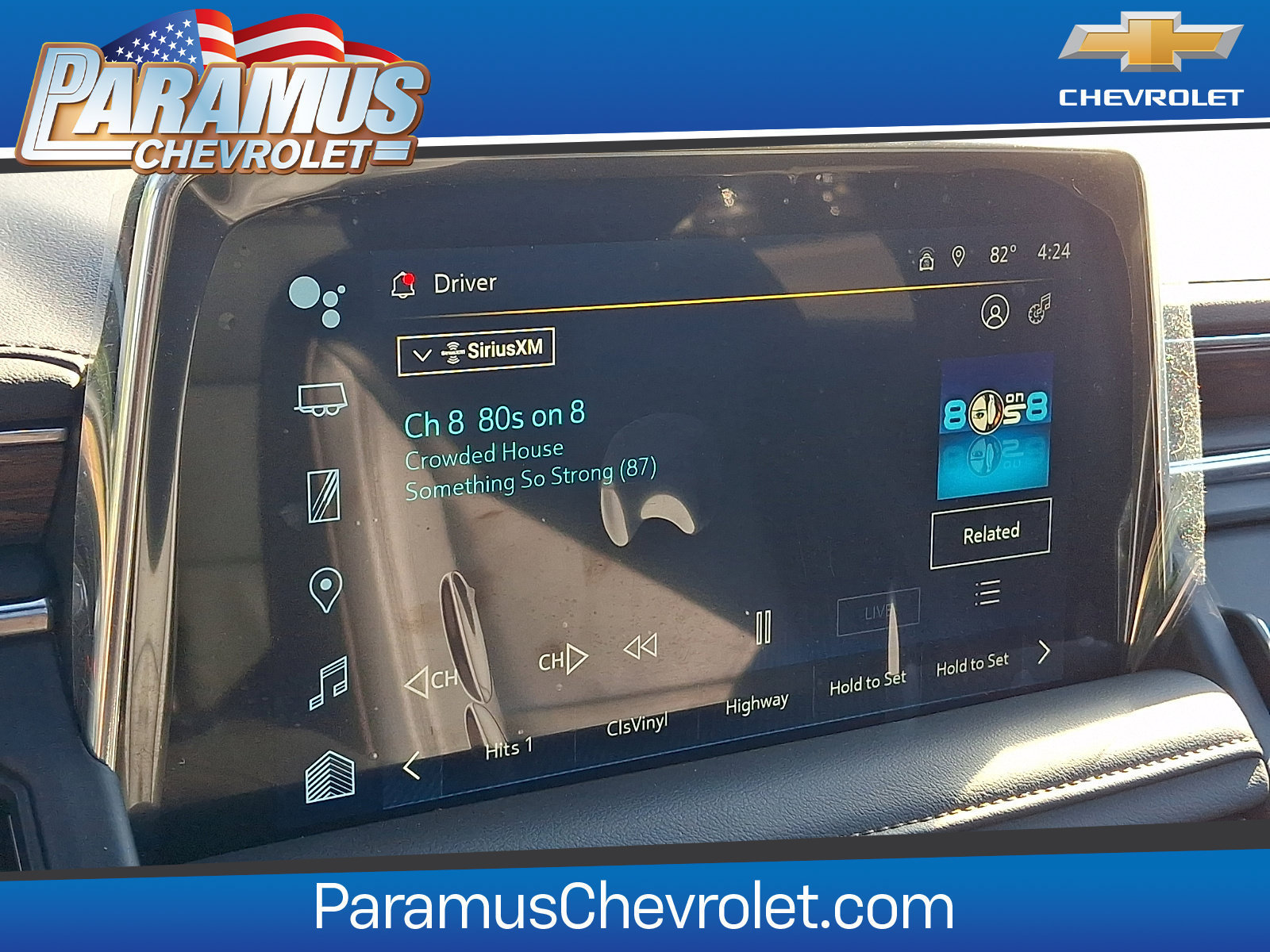 Used 2024 Chevrolet Suburban High Country AWD/4WD image 19