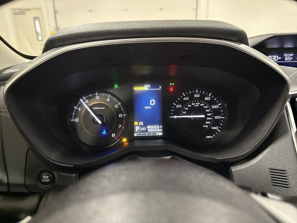 Used 2022 Subaru Crosstrek 2.0i Premium w/ Moonroof Package image 12