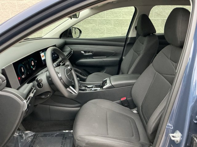 Used 2025 Hyundai Tucson SE FWD image 11