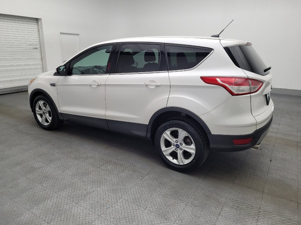 Used 2015 Ford Escape SE image 3