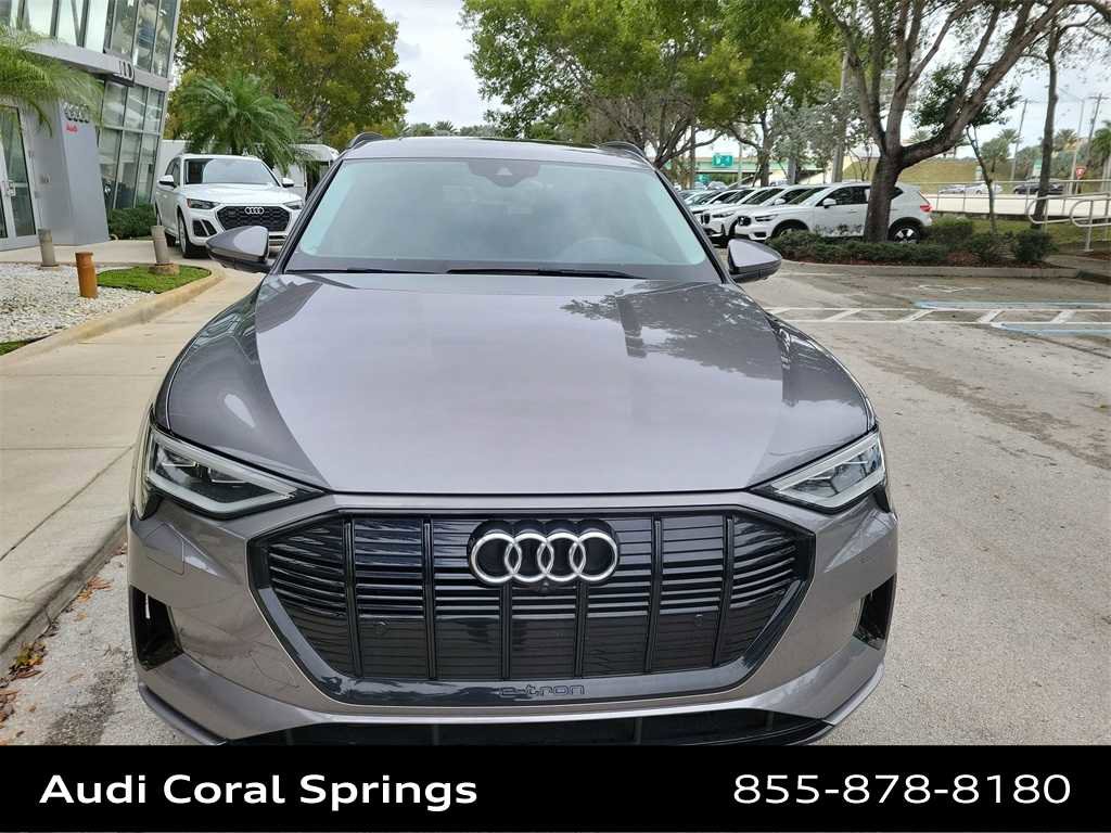 Used 2021 Audi e-tron Premium w/ Convenience Plus Package image 14