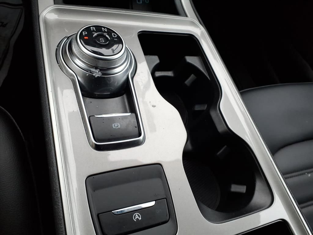 Certified 2024 Ford Edge SEL w/ Convenience Package image 22