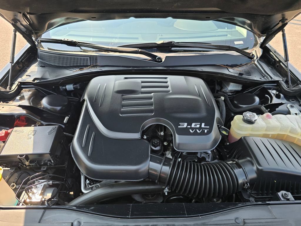Used 2023 Chrysler 300 Touring RWD image 22