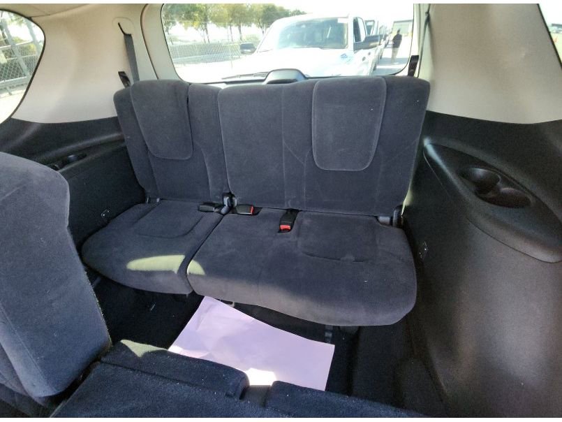 Used 2017 Nissan Armada SV w/ Interior Lighting Package image 26