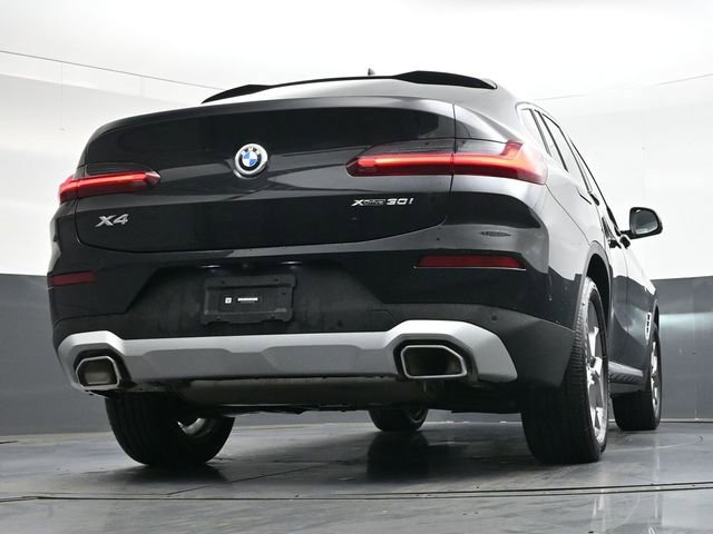 Used 2023 BMW X4 xDrive30i w/ Premium Package image 32