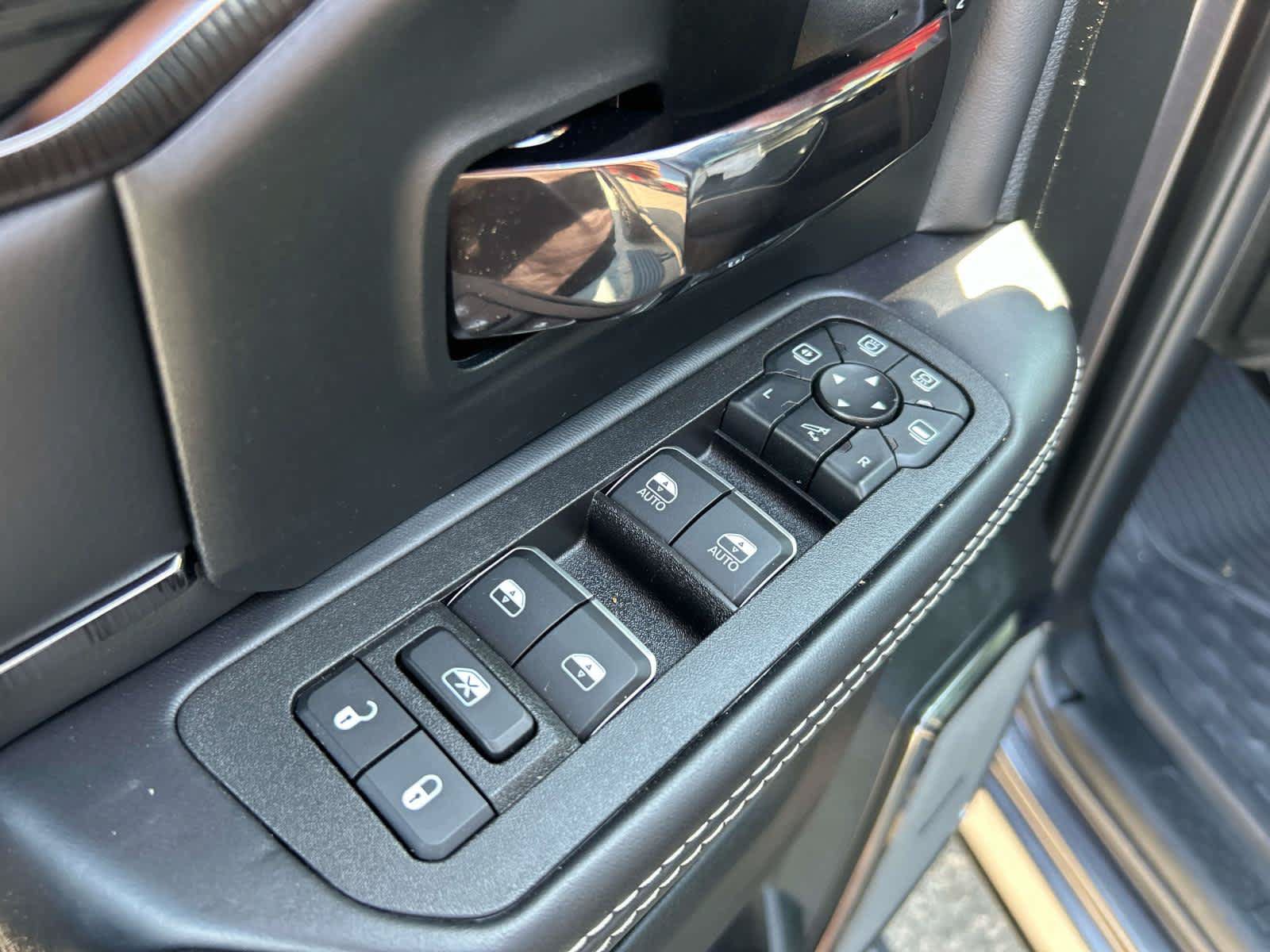 Used 2025 RAM 2500 Rebel w/ Rebel Level 2 Equipment Group AWD/4WD image 19
