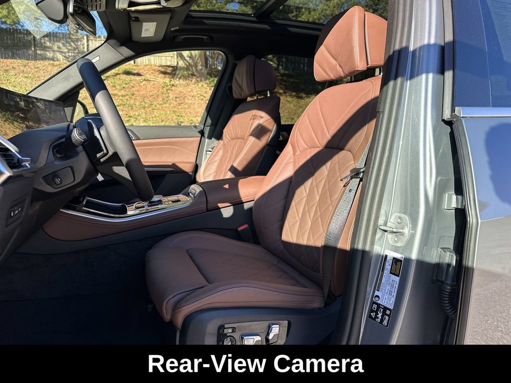 Used 2025 BMW X5 xDrive40i w/ Climate Comfort Package AWD/4WD image 16