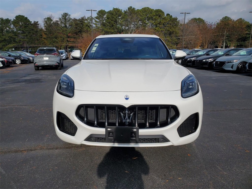 Used 2024 Maserati Grecale GT image 12