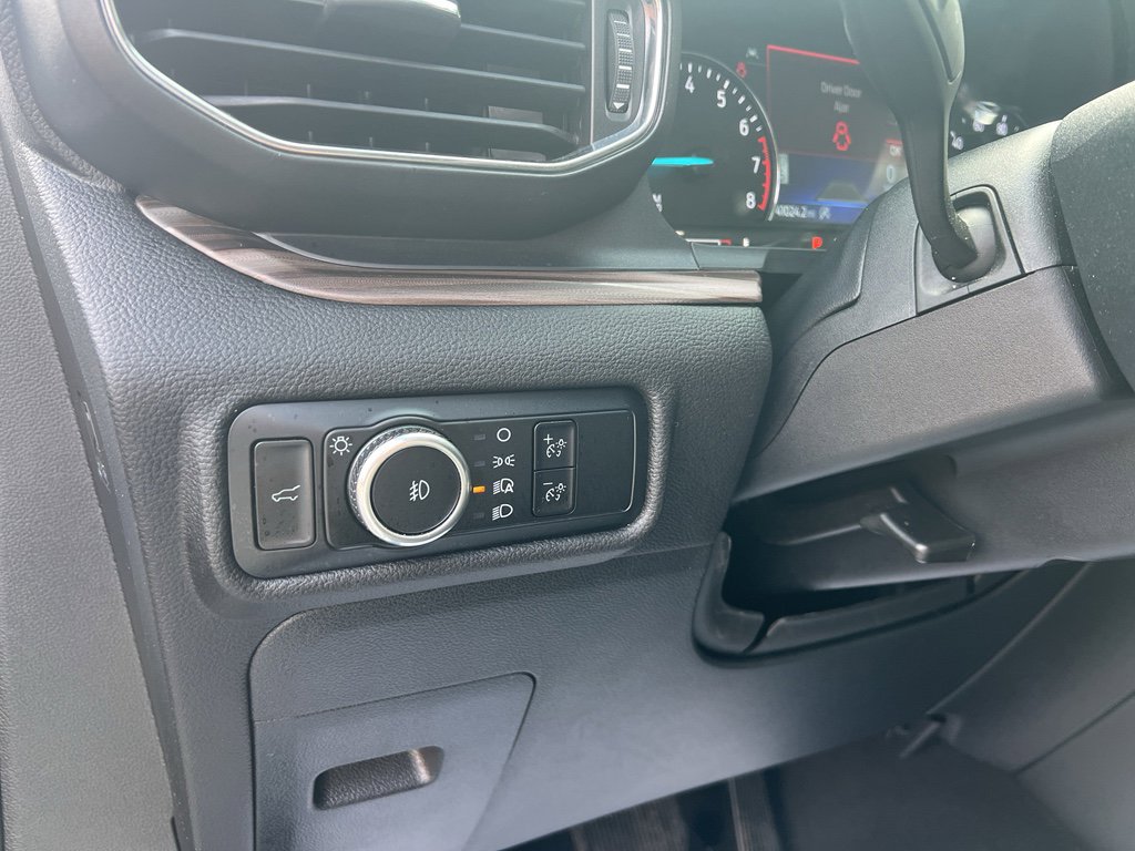 Used 2024 Ford Explorer Limited image 42