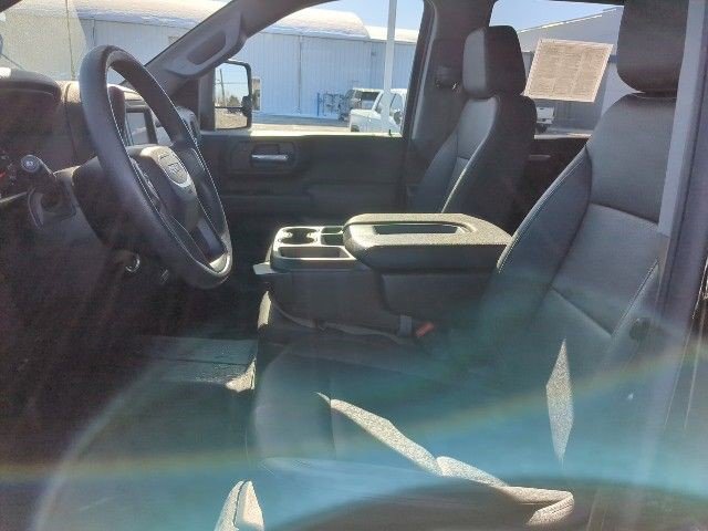 Certified 2025 GMC Sierra 3500 Pro w/ Convenience Package image 8