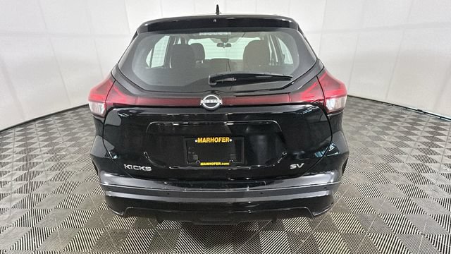 Used 2023 Nissan Kicks SV FWD video 3