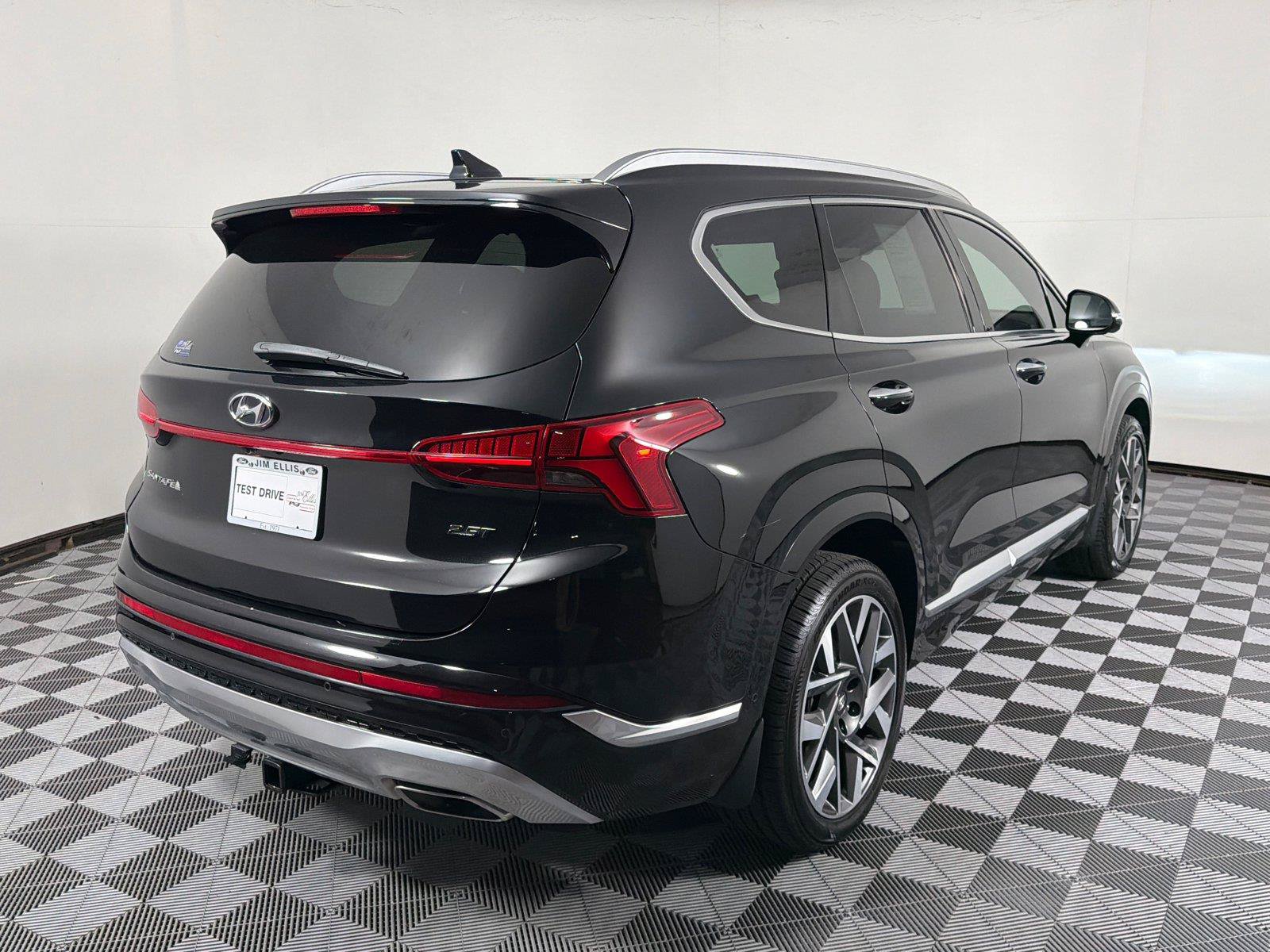 Used 2022 Hyundai Santa Fe Calligraphy FWD image 7