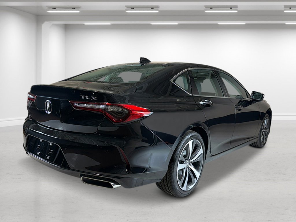 Used 2025 Acura TLX w/ Technology Package image 6