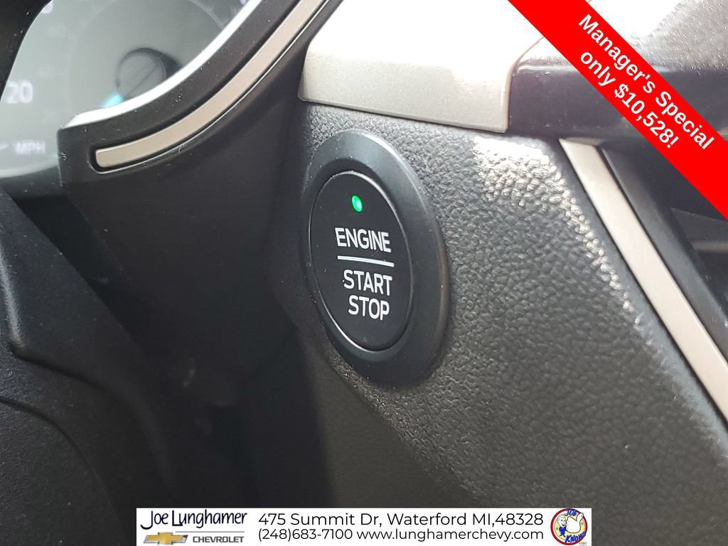Used 2021 Ford Escape SEL FWD image 17