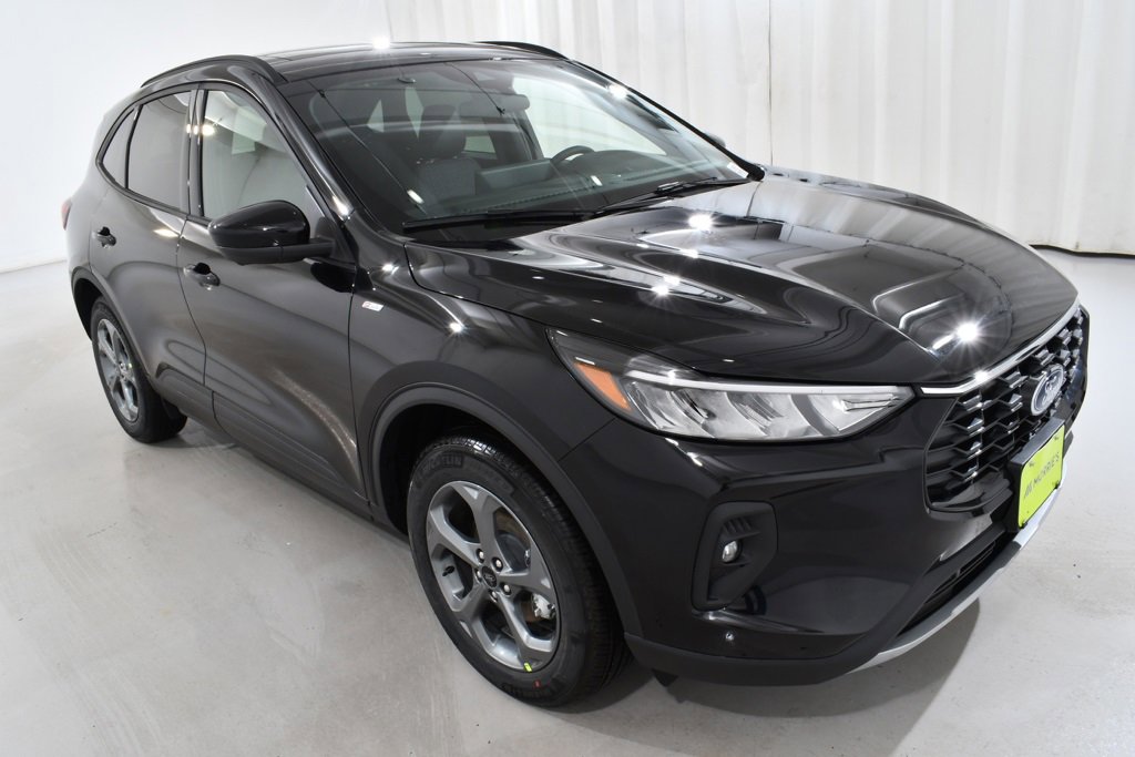 New 2026 Ford Escape ST-Line Select w/ Tech Pack #2 image 5