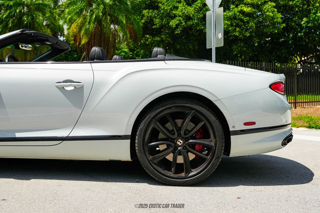 Used 2020 Bentley Continental GT V8 First Edition image 5